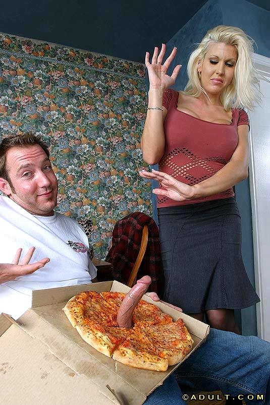 Big Sausage Pizza Porn
