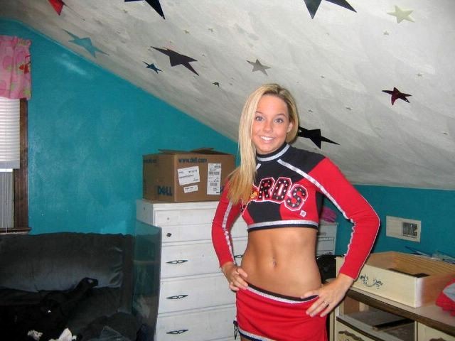 Real teen cheerleader porn